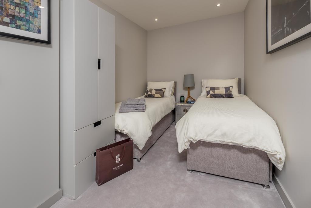 Esquire Apartments Ealing ลอนดอน ภายนอก รูปภาพ
