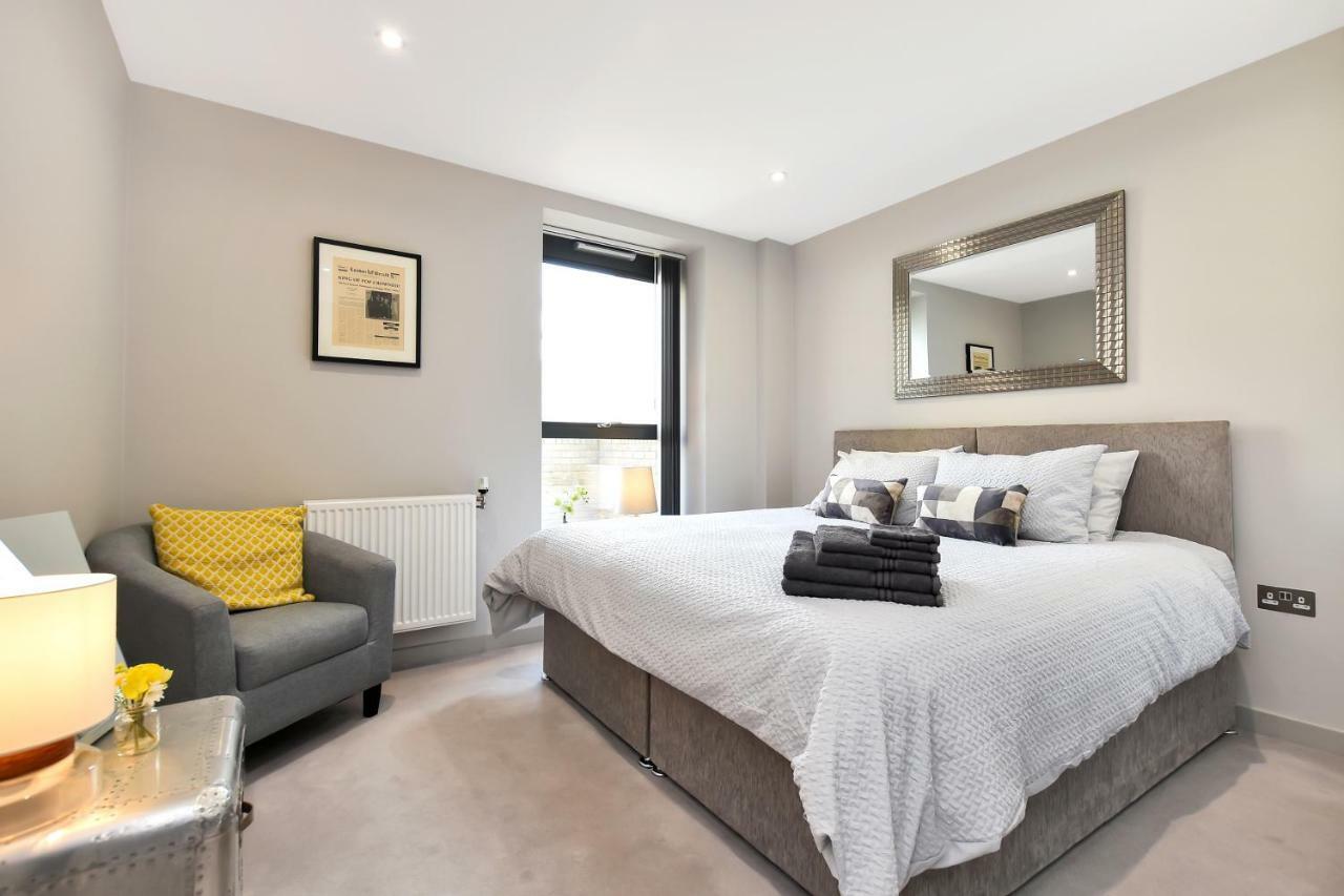 Esquire Apartments Ealing ลอนดอน ภายนอก รูปภาพ
