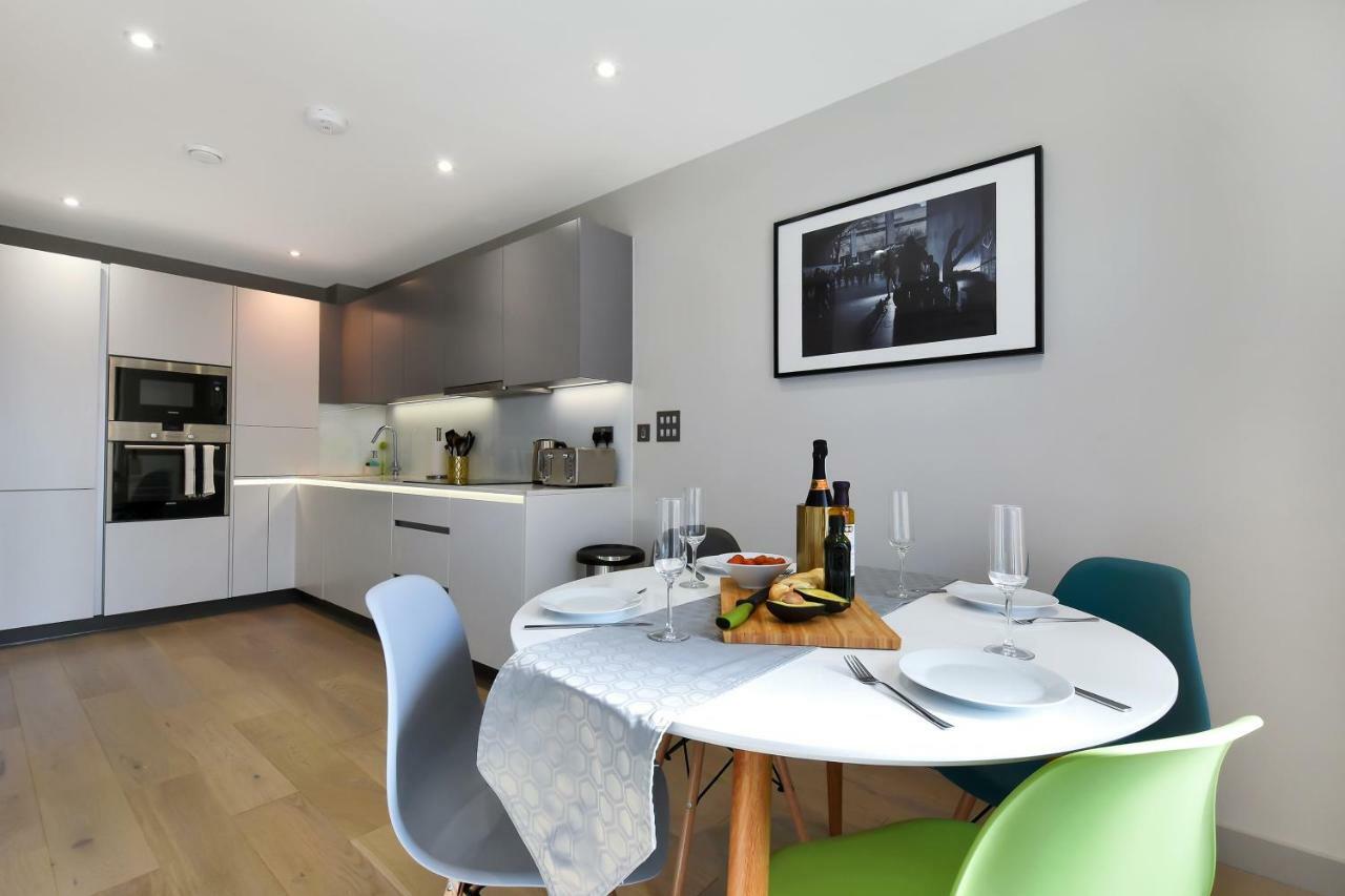 Esquire Apartments Ealing ลอนดอน ภายนอก รูปภาพ